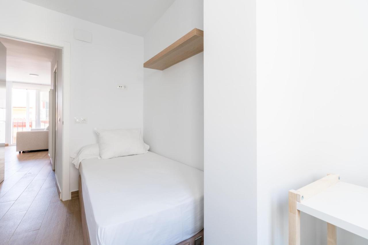 Apartamento Holi-Rent Pureza Sevilla Exterior foto