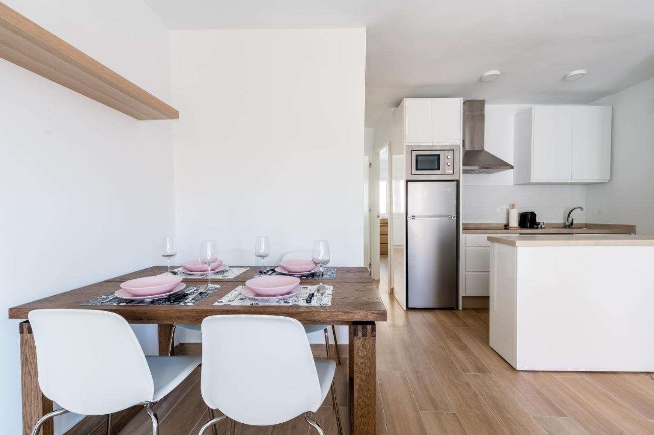 Apartamento Holi-Rent Pureza Sevilla Exterior foto