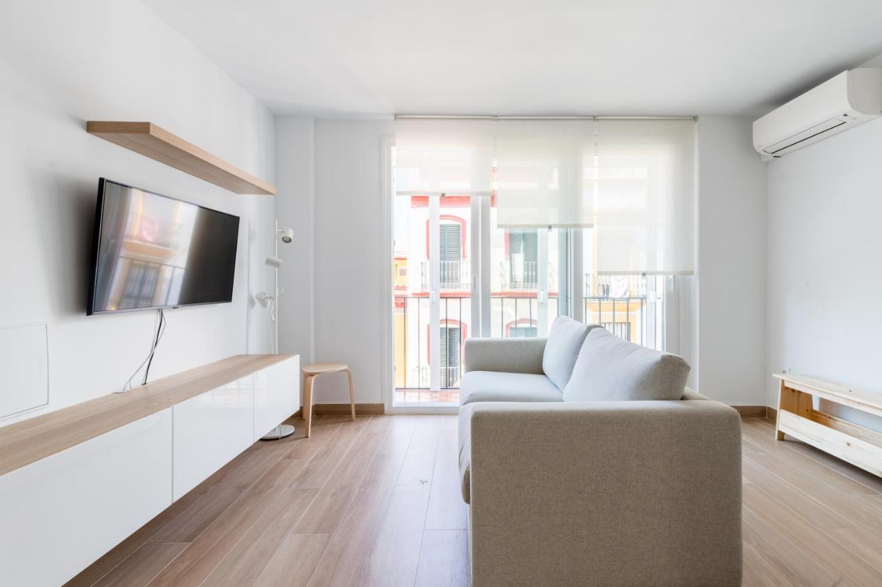 Apartamento Holi-Rent Pureza Sevilla Exterior foto