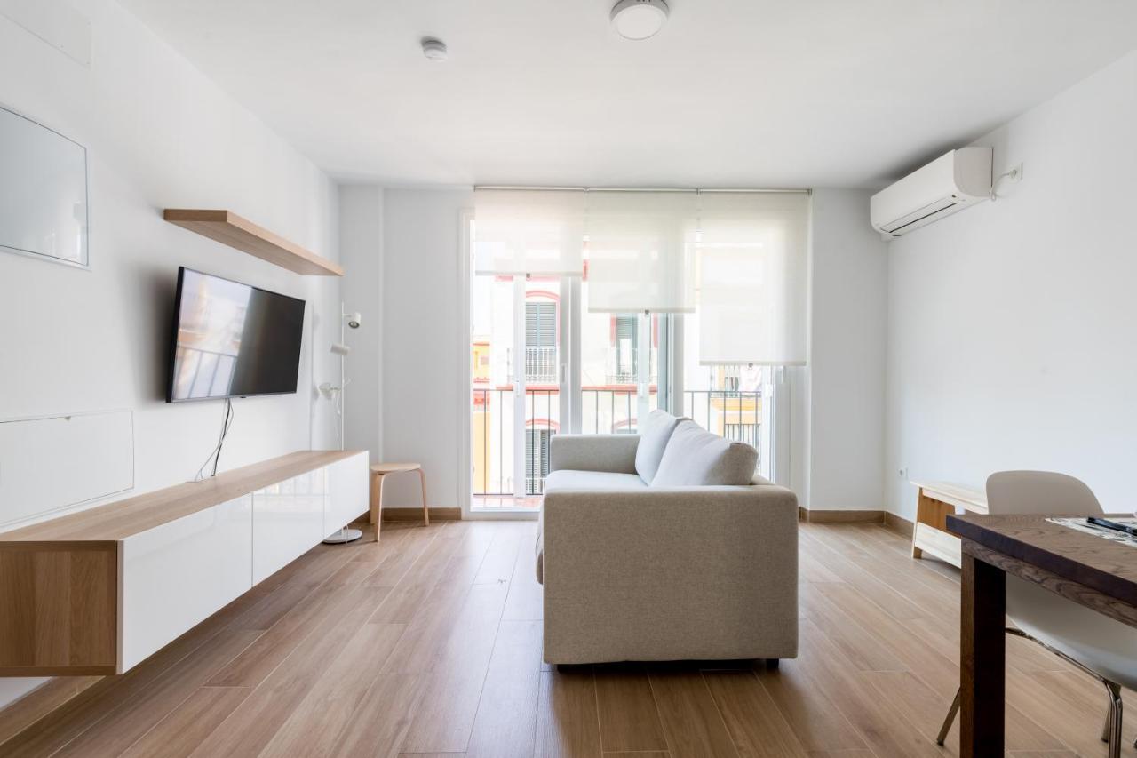 Apartamento Holi-Rent Pureza Sevilla Exterior foto