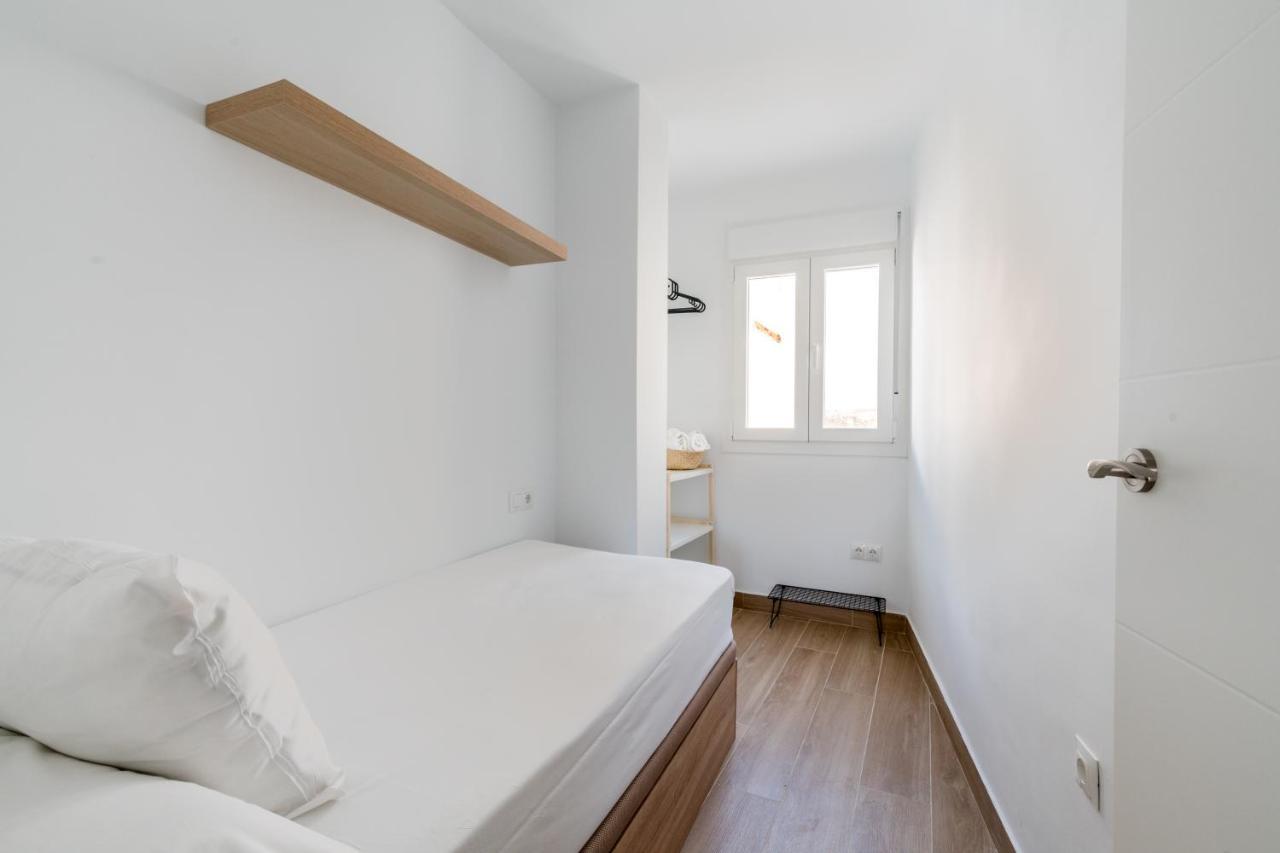 Apartamento Holi-Rent Pureza Sevilla Exterior foto